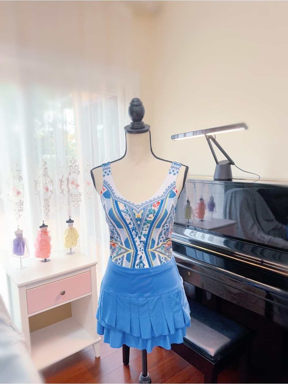 Lucky in Love Women's Paradise Print blue Set (top & skirt)
